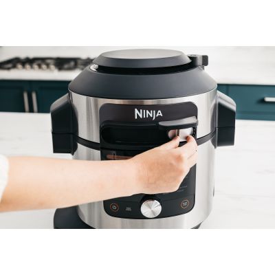 18. NINJA Multicooker OL750EU Max SmartLid
