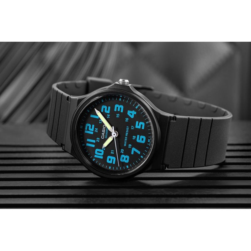 6. Zegarek Damski CASIO MQ-71-2BDF + BOX