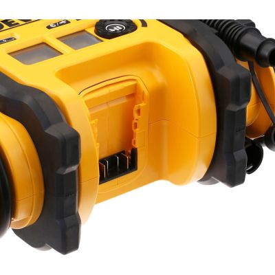 18. Kompresor akumulatorowy 18V Dewalt DCC018N-XJ