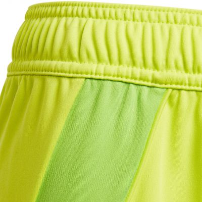 4. Spodenki adidas Tiro 24 Jr IT2421