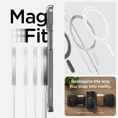 5. Etui Spigen Ultra Hybrid MagSafe na iPhone 15 Plus - karbon
