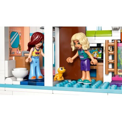 11. LEGO Friends 42687 - Dom rodziny Liann