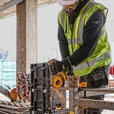 5. Szlifierka kątowa DEWALT DCG418X2-QW akumulatorowa bezszczotkowa 125mm 54V FV 2x9Ah Czarny, Żółty