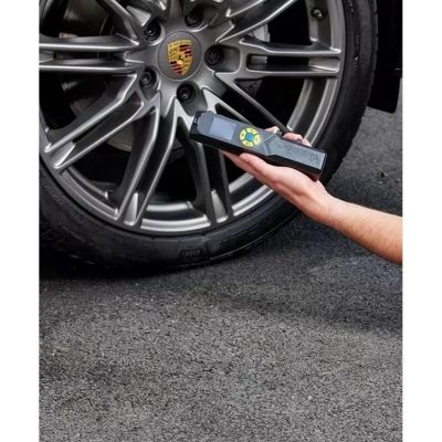 29. POMPKA KOMPRESOR TURYSTYCZNY NA AKUMULATOR MICHELIN