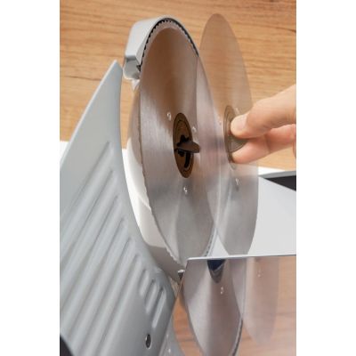4. ELDOM KRAJALNICA SNIP,METALOWA, 2 NOŻE, MOC 150 W