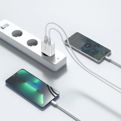 7. Ładowarka Tech-Protect C30W sieciowa USB-C PD 30W / USB-A QC 3.0 - biała