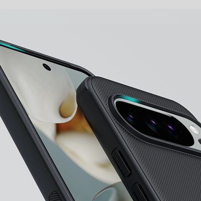 13. Etui Nillkin Super Frosted Shield Pro Magnetic na Google Pixel 10/10 Pro kompatybilne z MagSafe - czarne