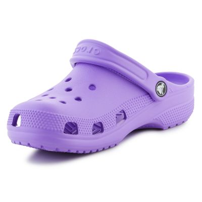 4. Klapki Crocs Classic Clog 10001-5AJ