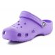 4. Klapki Crocs Classic Clog 10001-5AJ