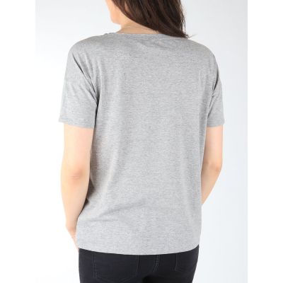 2. T-shirt Lee Ultimate Tee L42JEP37