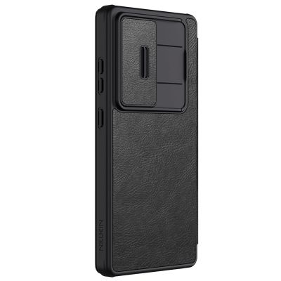 2. Etui Nillkin Qin Pro na Samsung Galaxy S25 Ultra z klapką i osłoną aparatu - czarne