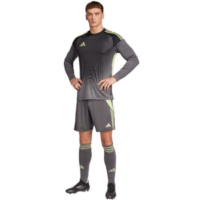 14. Spodenki adidas Tiro 24 M JN1993