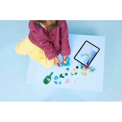 8. LEGO Creator 31384 Dzikie zwierzęta: Kolorowy koliber