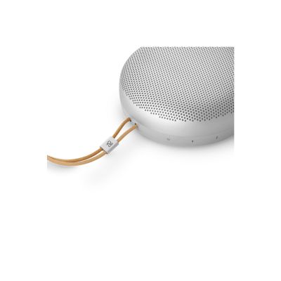 5. Przenośny głośnik Bang&Olufsen BeoSound A1 3rd Gen stereo 60W Aluminium