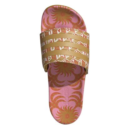 7. Klapki adidas Adilette Comfort W IG1269
