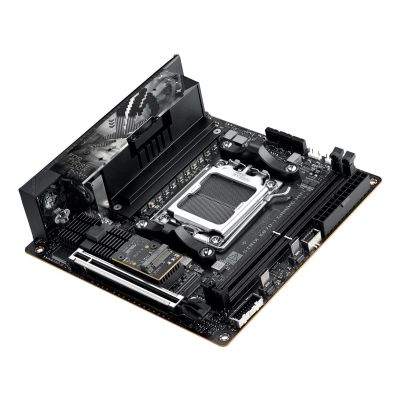 31. Płyta główna ASUS ROG STRIX X870-I GAMING WIFI