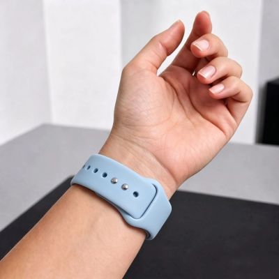 5. Pasek Tech-Protect Silicone na Apple Watch 40 / 41 / 42 mm - niebieski