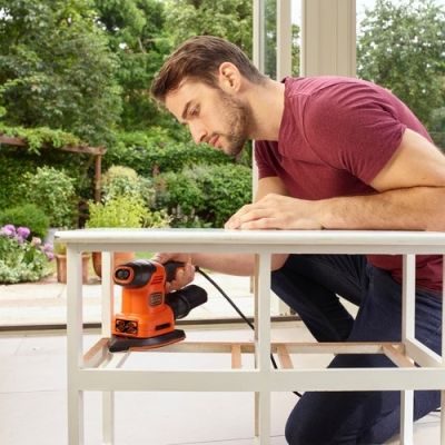 10. Black & Decker BEW200 12000 RPM Czarny, Pomarańczowy 200 W