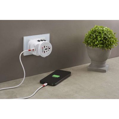5. Adapter podróżny SKROSS Pro Light USB AC45PD World z USB-C biały
