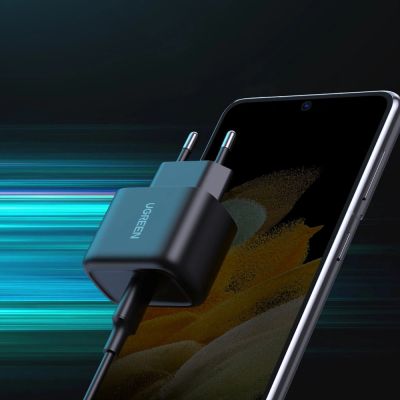 5. Ugreen ładowarka sieciowa USB Typ C 25W Power Delivery + kabel USB Typ C 2m czarny (50581)