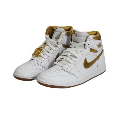 4. Buty sportowe damskie WMNS Air Jordan 1 Retro High OG  - FD2596-107