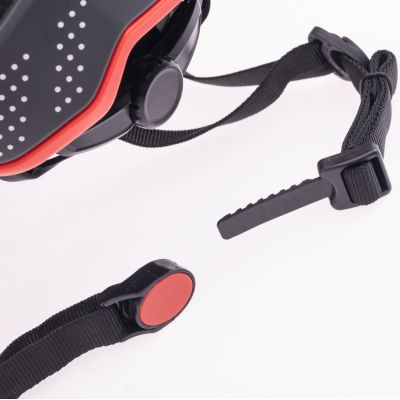 15. Kask Radvik slag 92800354330