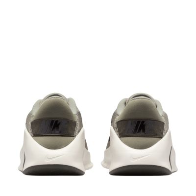 3. Buty męskie Nike Flex Train oliwkowe HV9972 301