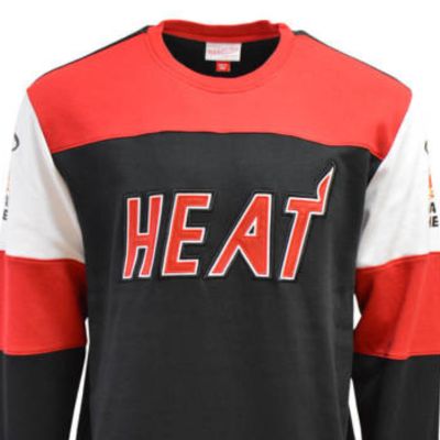 3. Bluza Mitchell & Ness NBA Miami Heat Perfect Season Fllece