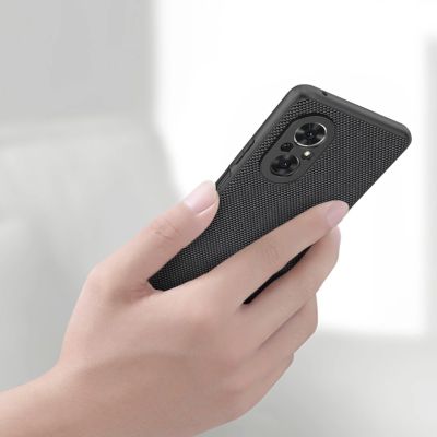 15. Nillkin Textured Case wytrzymałe wzmocnione etui z żelową ramką i nylonem na tyle Honor 50 SE czarny
