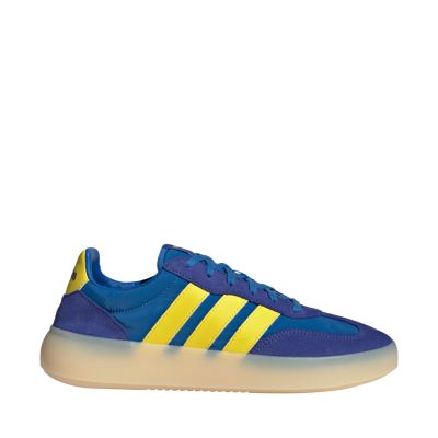 12. Buty adidas Barreda Decode M JI2319