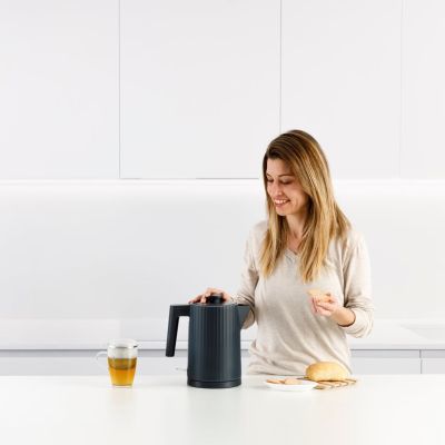 8. Czajnik elektryczny Taurus Jonic Tea 958570000