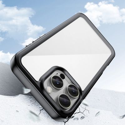 3. Etui Outer Space Case z żelową ramką do iPhone 16 Pro Max - czarne