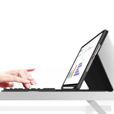 3. Etui Tech-Protect SC Pen + Keyboard z klawiaturą na iPad 10.9" 2022 - czarne