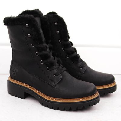 27. Buty z futerkiem Rieker W 72625-00 RKR714