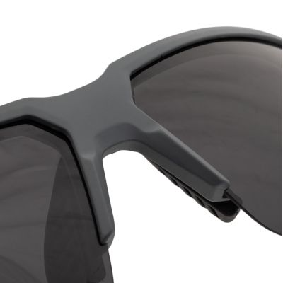 9. Okulary ELTA