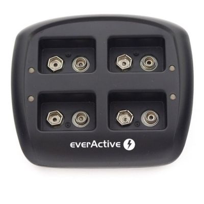 6. Ładowarka everActive NC109 (Brak danych)