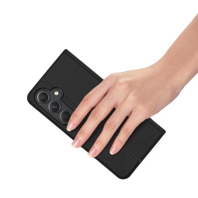 8. Etui Dux Ducis Skin Pro z klapką i miejscem na kartę na Samsung Galaxy A55 5G - czarne