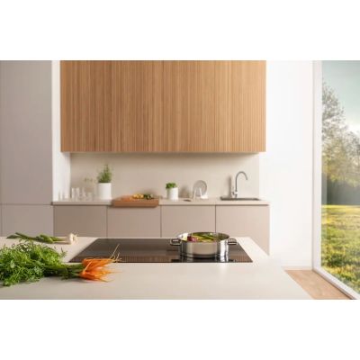 55. Płyta indukcyjna GORENJE GI8432BSCWF 80 cm