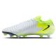 10. Buty piłkarskie Nike Phantom GX II Elite SG M FJ2586-003