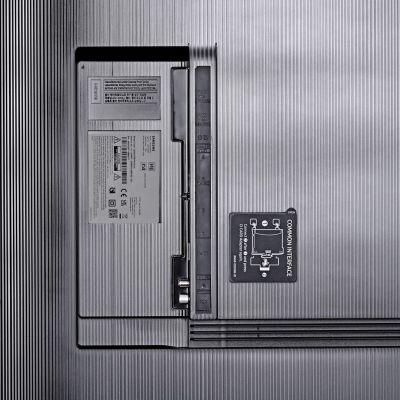 9. Telewizor 55" Samsung QE55QN77F