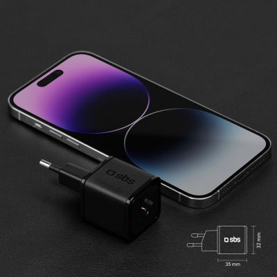 8. Ładowarka sieciowa SBS TETRGAN1C20K 20W GaN USB-C z Power Delivery - czarna
