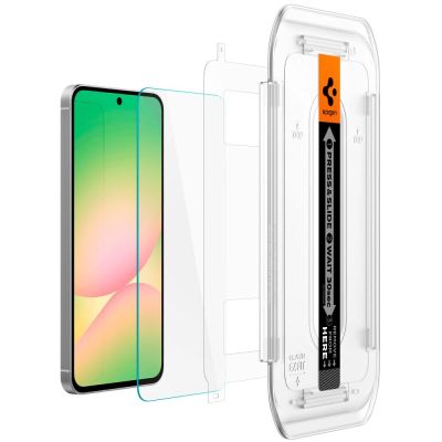 8. Szkło hartowane Spigen Glas.tR EZ Fit na Samsung Galaxy S24 FE (2 szt.)