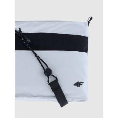 2. Torba, saszetka 4F 4FWSS25APOUU076-27S