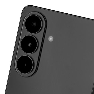 5. Samsung Galaxy S26 (S942) 12/512GB Black