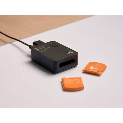 23. Glorious Gaming Model D3 Wireless myszka Dla praworęcznych RF Wireless Optyczny 30000 DPI