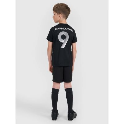 4. Spodenki sportowe dziecięce 4F JUNIOR x Robert Lewandowski 4F RL9JSAW25TFSHU1486-62S