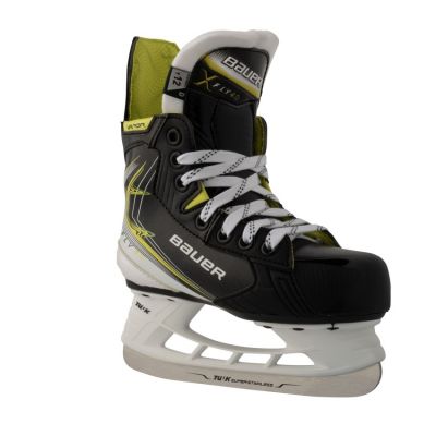 4. Łyżwy hokejowe Bauer Vapor Fly40 Dziecięce