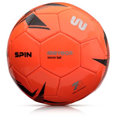 2. Piłka nożna Meteor Spin 3 17262