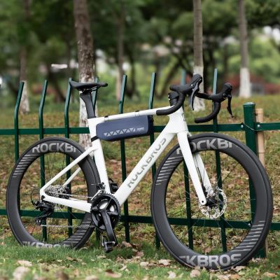 7. Torba rowerowa Rockbros AS-140 ROAD TO SKY wodoodporna pod ramę 1,7 l - niebieska