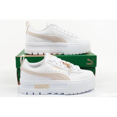 9. Puma buty sportowe damskie sneakersy Mayze Coquette białe platforma